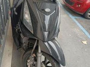 KYMCO PEOPLE 300 GTI 2012