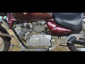 MOTO POUR APPRENTI MECANO