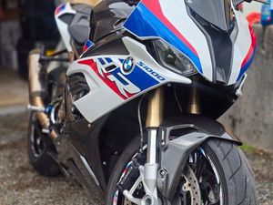 BMW S1000 RR - PACK M