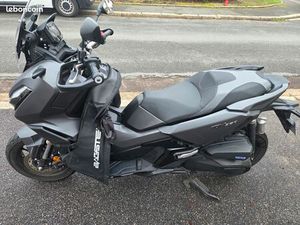 SCOOTER HONDA ADV 350