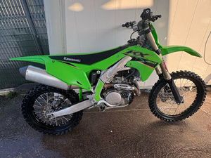 450 KXF