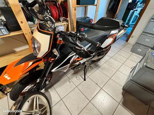 KTM 690 SMCR
