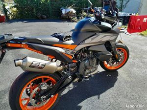 KTM 890 SMT