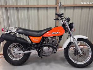 SUZUKI VANVAN 125CM3 ORANGE 8000KM