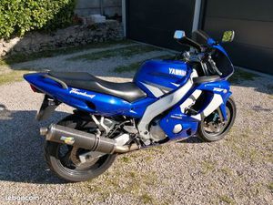 YAMAHA 600 YZF THUNDERCAT