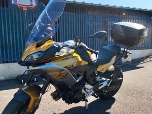 BMW F900XR