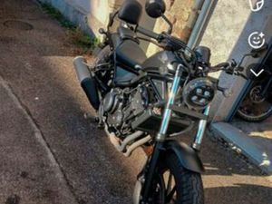 VENT OU ÉCHANGE MOTO HONDA 500 REBEL