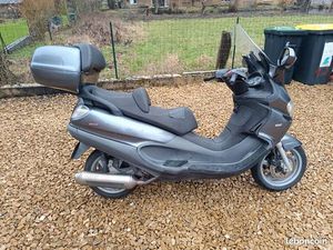 PIAGGIO X9 125 ÉVOLUTION