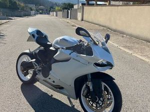 DUCATI 899 PANIGALE