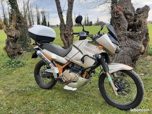 KAWASAKI 500 KLE
