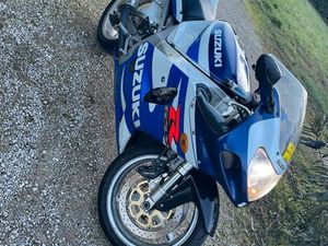 750 GSXR K1