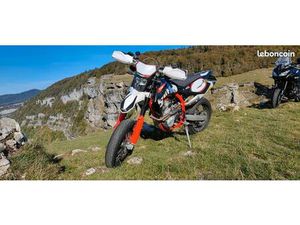 SUPERMOTARD SWM SM500R