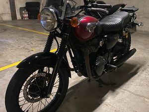 KAWASAKI W800