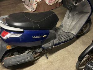 SCOOTER PEUGEOT VIVACITY