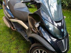PIAGGIO MP3 250 LT