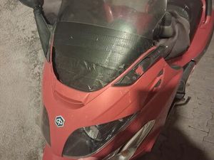 125 PIAGGIO XEVO 32000 KILOMÈTRES