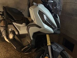 SCOOTER XADV 750 CC