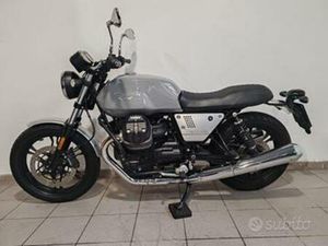 MOTO GUZZI V7 III MILANO