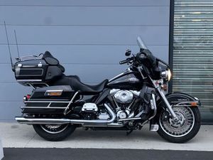 HARLEY-DAVIDSON TOURING ELECTRA 1690 ULTRA LIMITED 2011 1690 CM3 | MOTO ROUTIÈRE | 40 700 KM | NOIR | 63170 AUBIERE