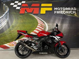 YAMAHA YZF-R6 RJ05 [UNVERBASTELTER SAMMLERZUSTAND]