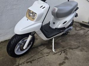 MBK BOOSTER NAKED 2010