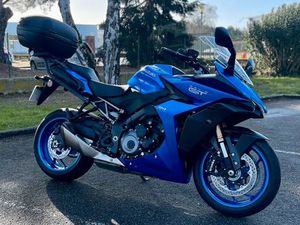 SUZUKI GSX-S1000 GT ABS GARANTIE 1 AN - TOP CASE GIVI