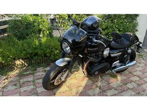 TRIUMPH SPEED TWIN 1200