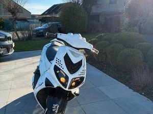 ② PEUGOT SPEEDFIGHT 2 70 CC WATERGEKOELD