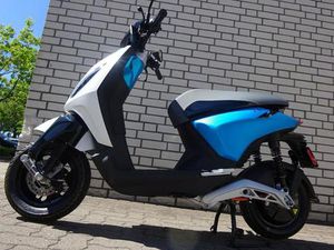 PIAGGIO PIAGGIO 1 + (ONE PLUS)