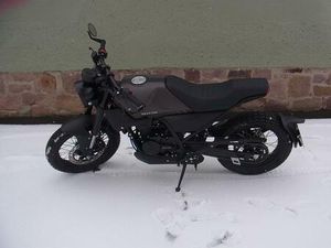 BRIXTON CROSSFIRE 125