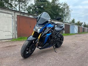 SUZUKI GSX S 1000
