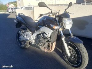 SUZUKI GSR600