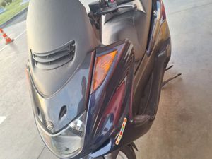 YAMAHA MAJESTY 250 →