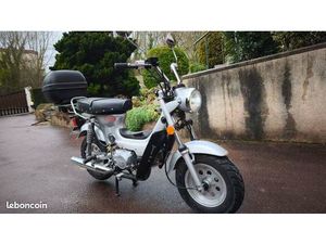 MOTO CHARLY JAMES 125