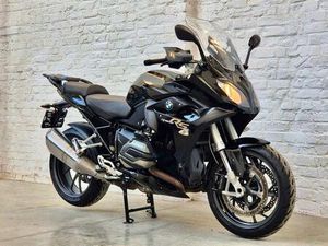 ② BMW R1200RS (2018) @MOTOMOBILIA