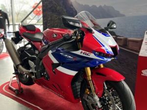 HONDA CBR 1000 RR-R FIREBLADE SP