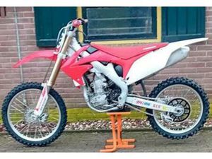 GERESERVEERD — MOTOREN | HONDA — MARKTPLAATS