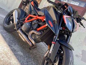 KTM 1290 SUPER DUKE R NERO