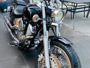 YAMAHA XVS 1100 DRAGSTAR