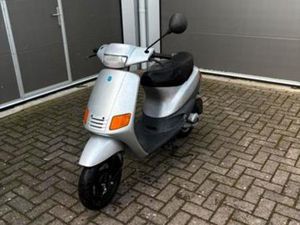 PIAGGIO ZIP TYPE 1 BROM — SCOOTERS | PIAGGIO — MARKTPLAATS
