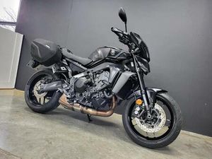 ② YAMAHA MT-09 Y-AMT HEERLIJKE AUTOMATISCHE TOPPERFORMANCE