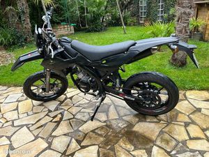 MOTO 50 CC RIEJU