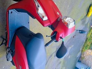 A VENDRE SCOOTER 125