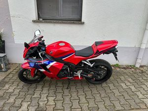 HONDA CBR 600 RR