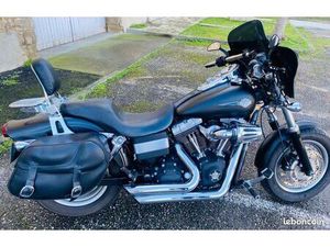 HARLEY DAVIDSON DYNA 1585 - 2011 - 43 000 KM - TRÈS BON ÉTAT