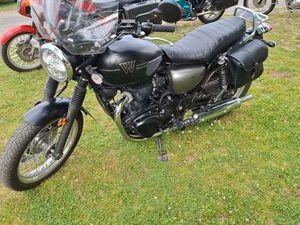 KAWASAKI W800 ÉLIGIBLE A2