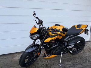 TRIUMPH STREET TRIPLE RS
