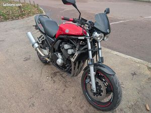YAMAHA FAZER 600