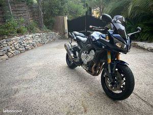 YAMAHA FZ1 - FAZER 2006 FULL