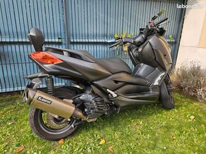 YAMAHA XMAX 125 IRON MAX